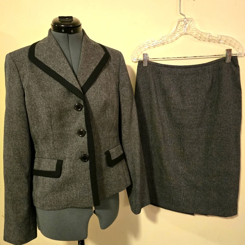 Evan Picone Charcoal Blazer & Skirt Suit - Picture 1 of 6
